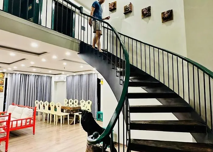 Woodfield Penthouse Apartment Ha Long