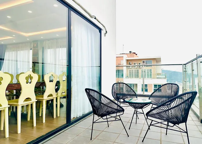 Woodfield Penthouse *